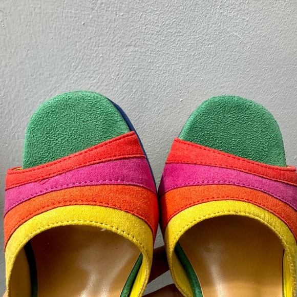 🌈 Rainbow Platform Heels - Picture 10 of 10